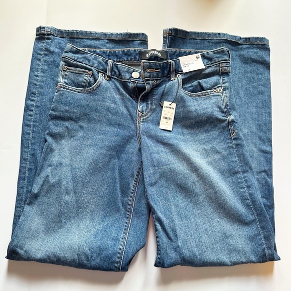 Express Denim - Express Super Wide Leg Low Rise New 6R Medium Wash